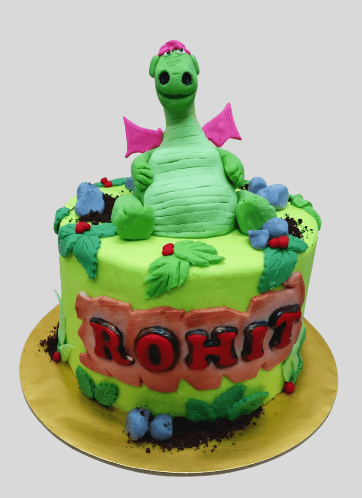 Good Looking Petes Dragon Cake