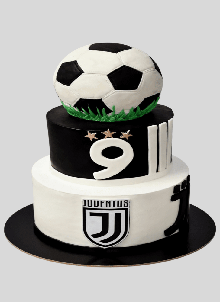 Fine Football Cake