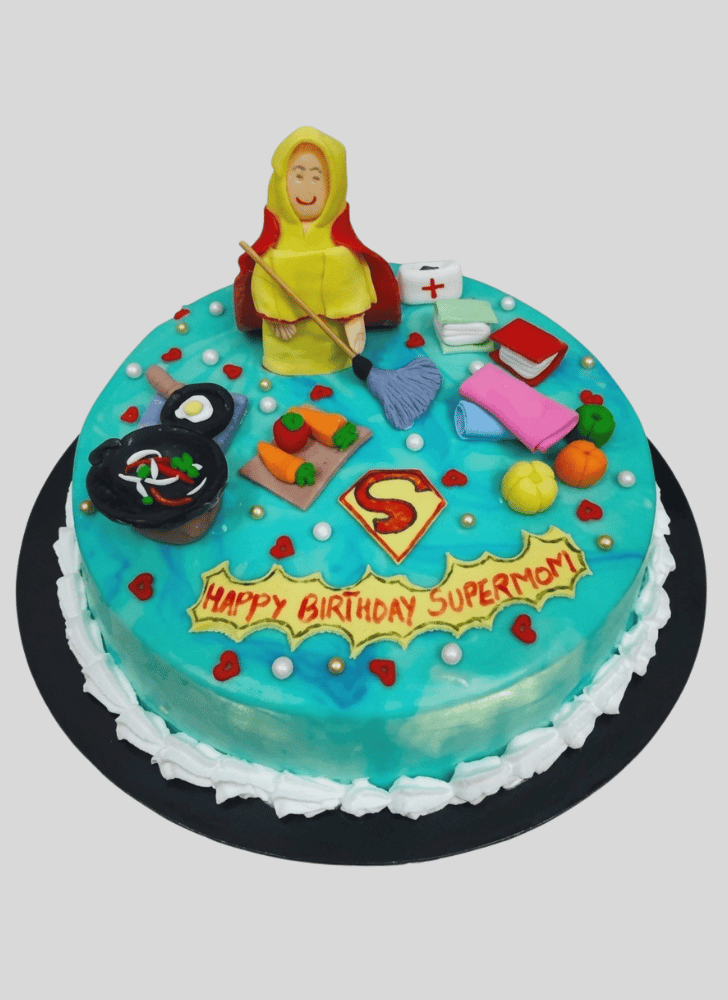 Ravishing Supermom Cake