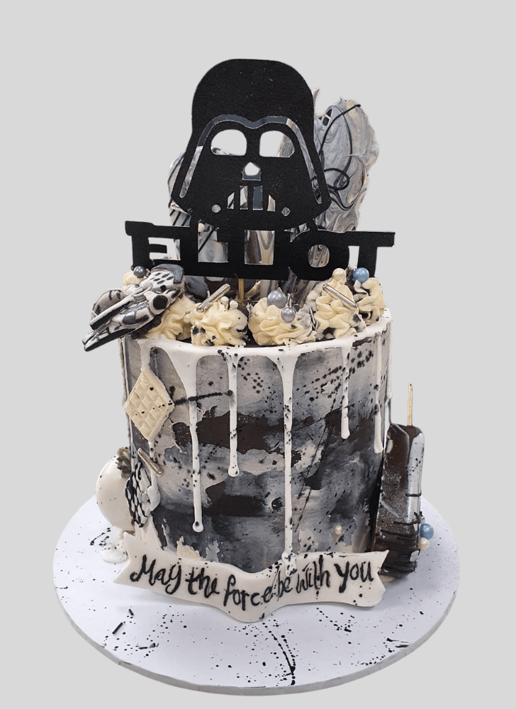 Ideal Darth Vader Cake