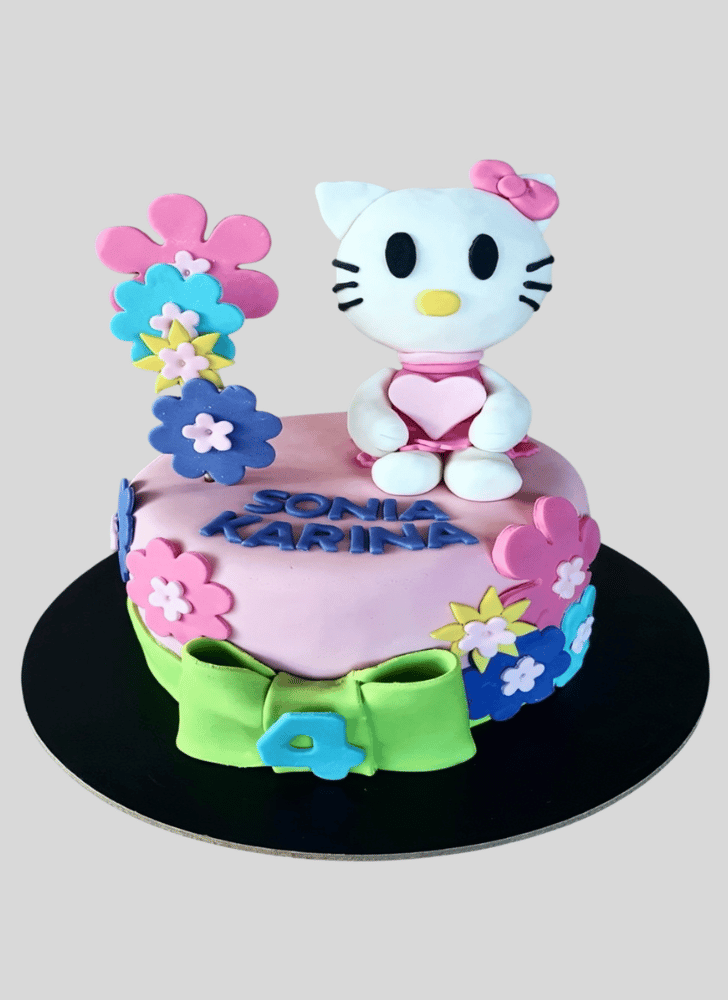 Gorgeous Hello Kitty Cake