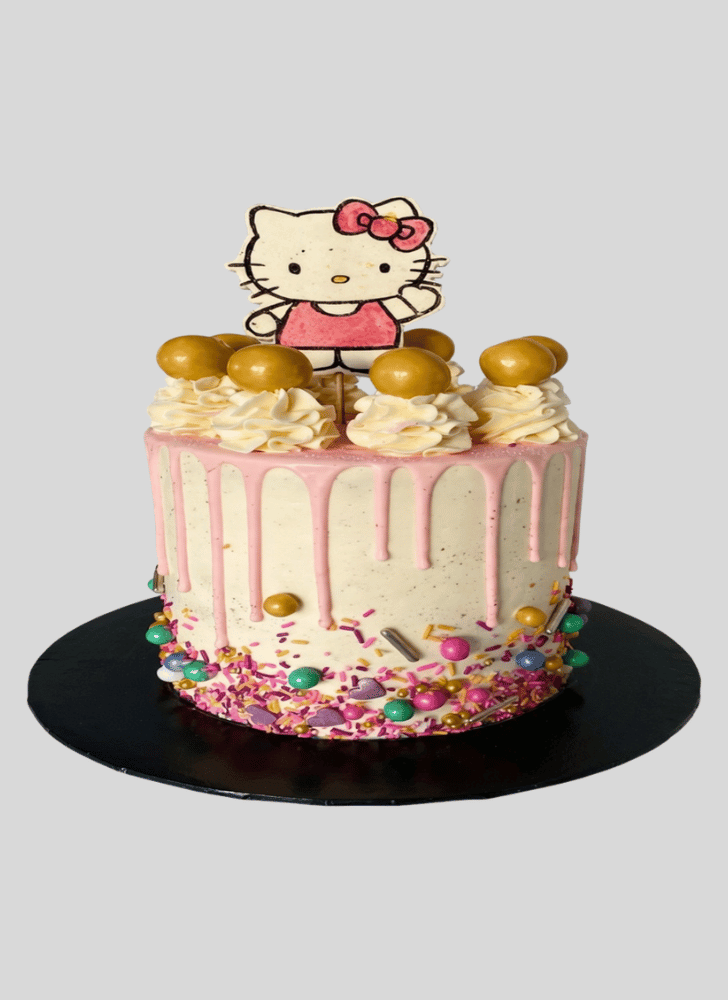 Pretty Hello Kitty Cake