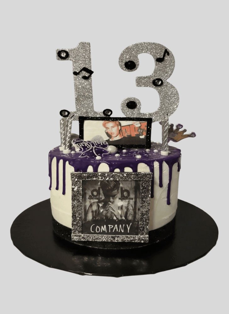 Graceful Justin Bieber Cake