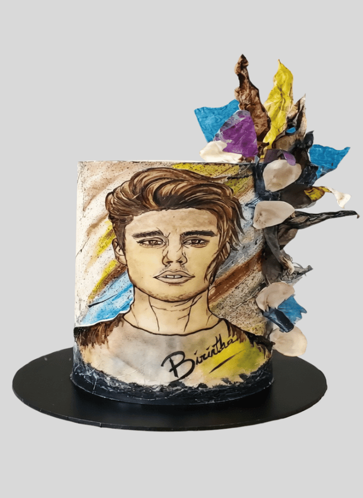 Grand Justin Bieber Cake