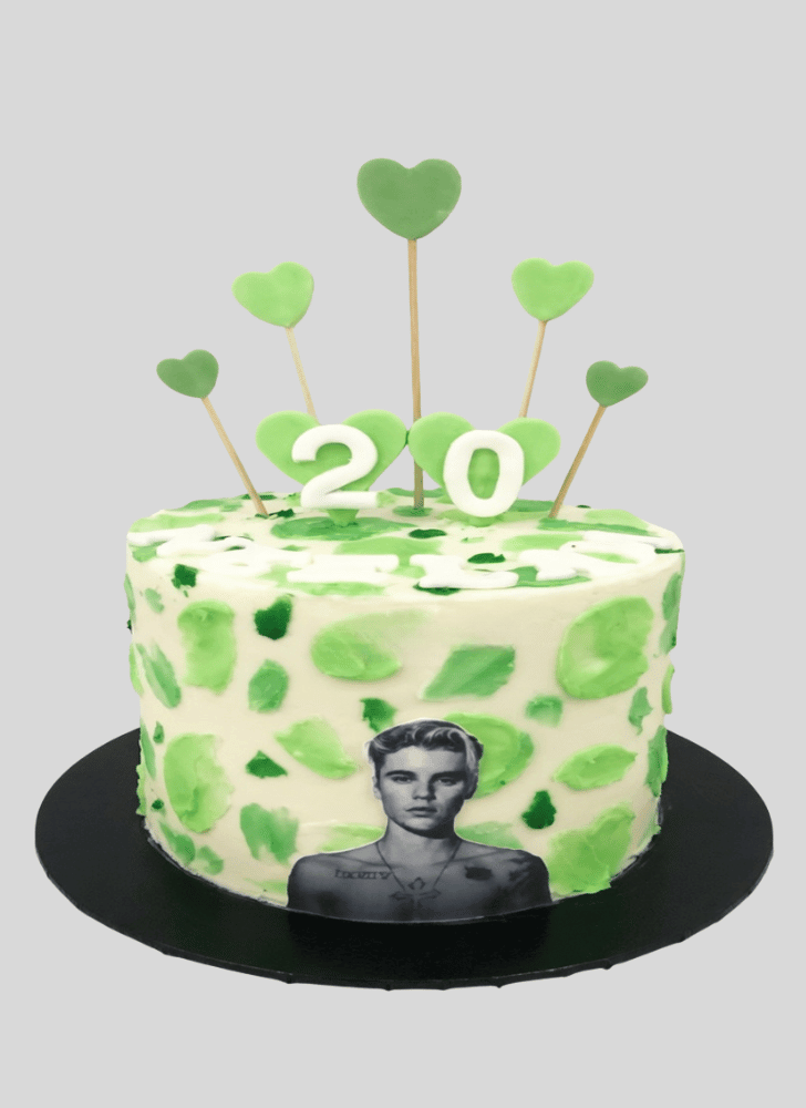 Nice Justin Bieber Cake