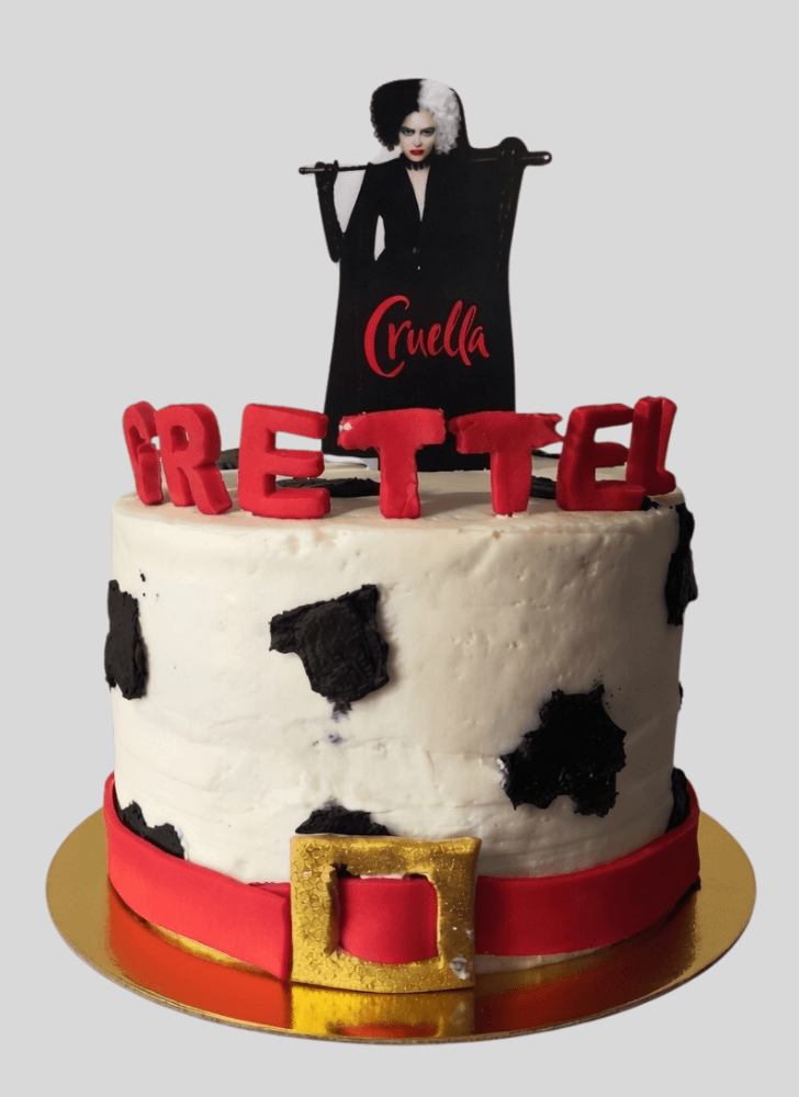 Admirable Cruella Cake Design