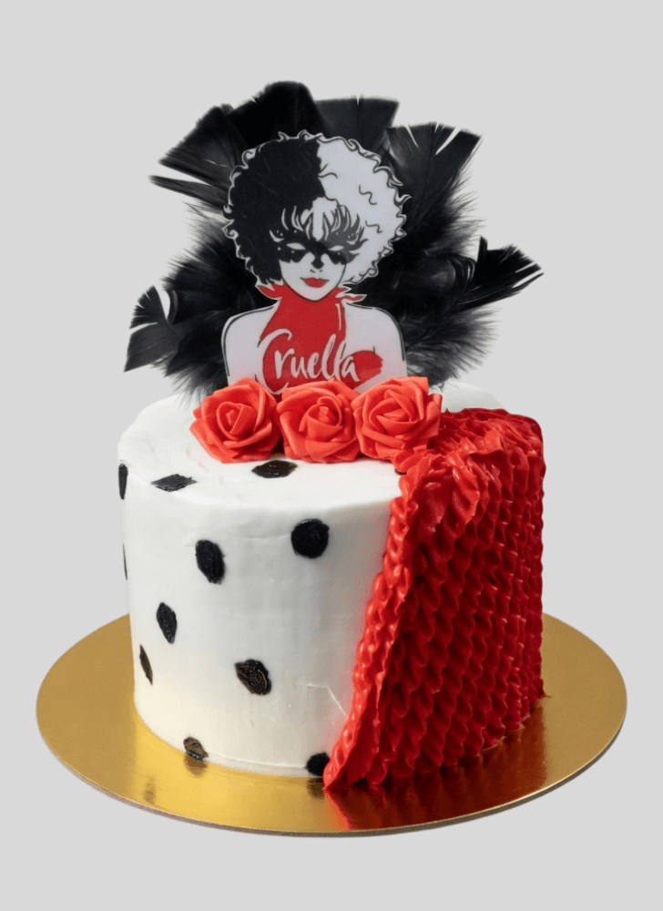 Splendid Cruella Cake