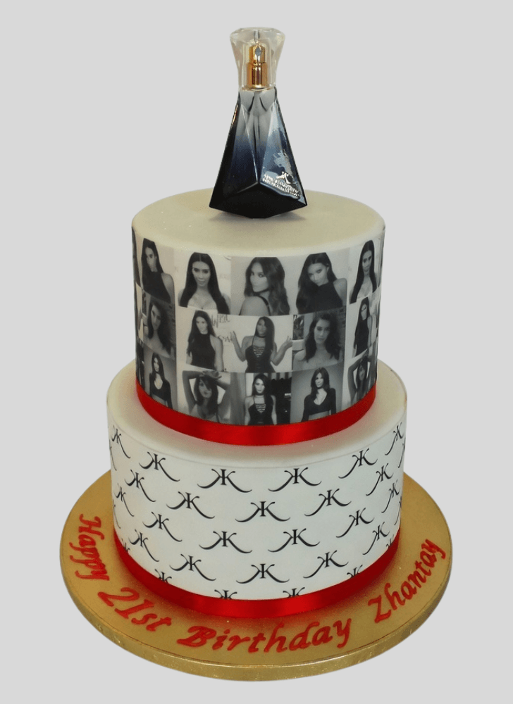 Adorable Kardashian Cake