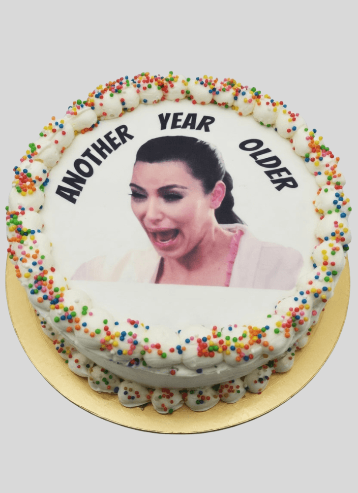 Beauteous Kardashian Cake
