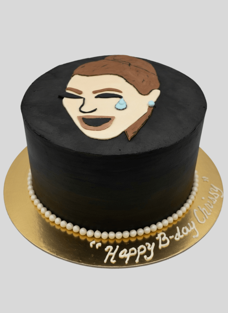 Excellent Kardashian Cake