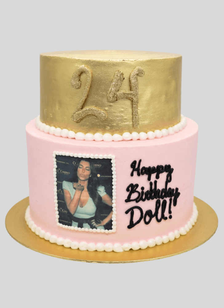 Exquisite Kardashian Cake