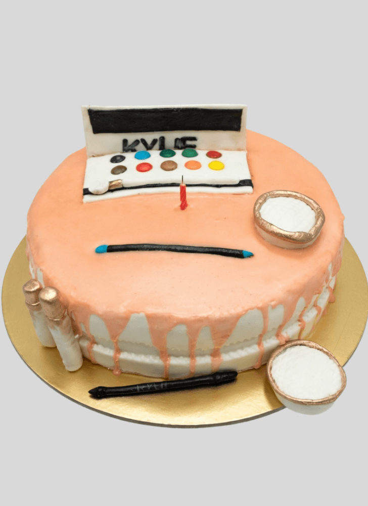 Fetching Kylie Jenner Cake
