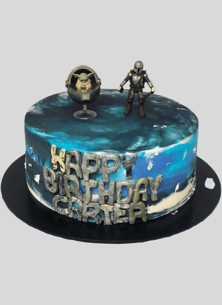 Refined Mandalorian Cake