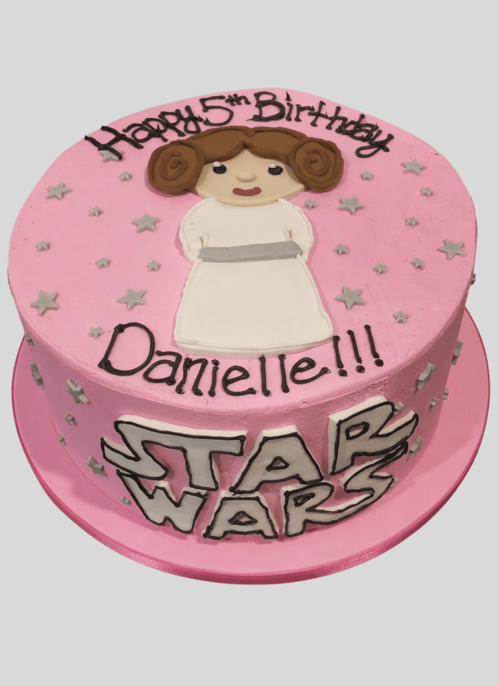 Beauteous Princess Leia Cake