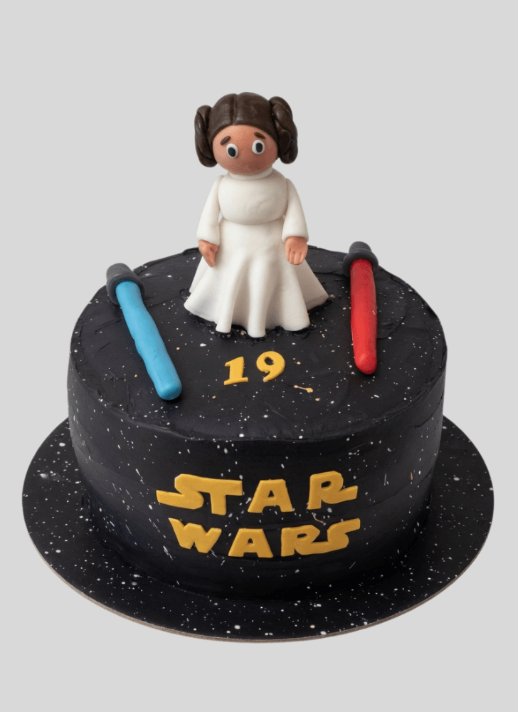 Charming Princess Leia Cake