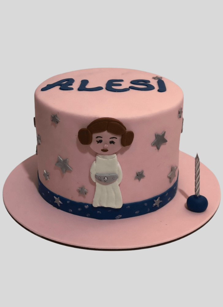 Fair Princess Leia Cake