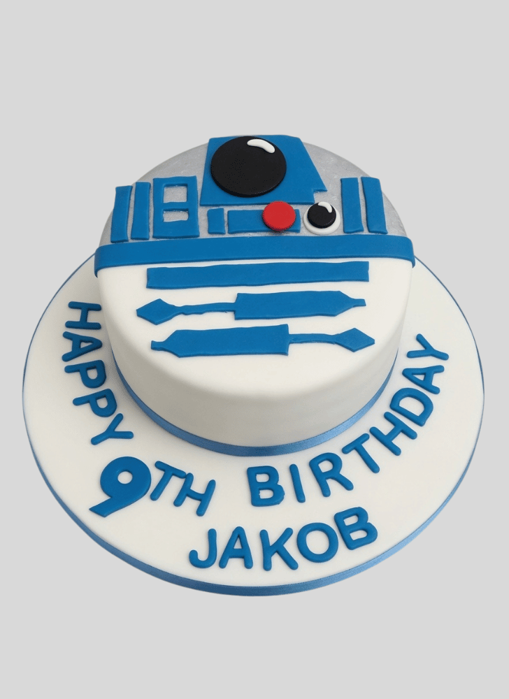 Delicate R2-D2 Cake