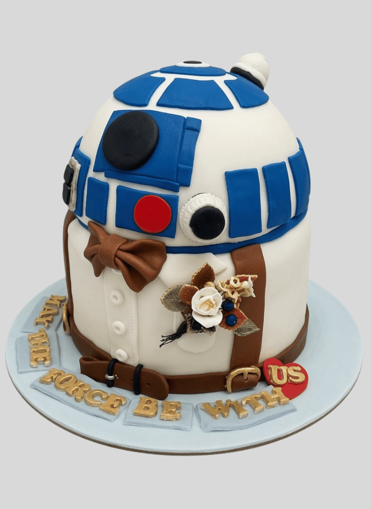 Delightful R2-D2 Cake