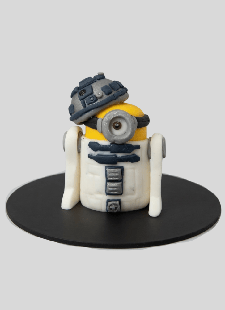 Refined R2-D2 Cake