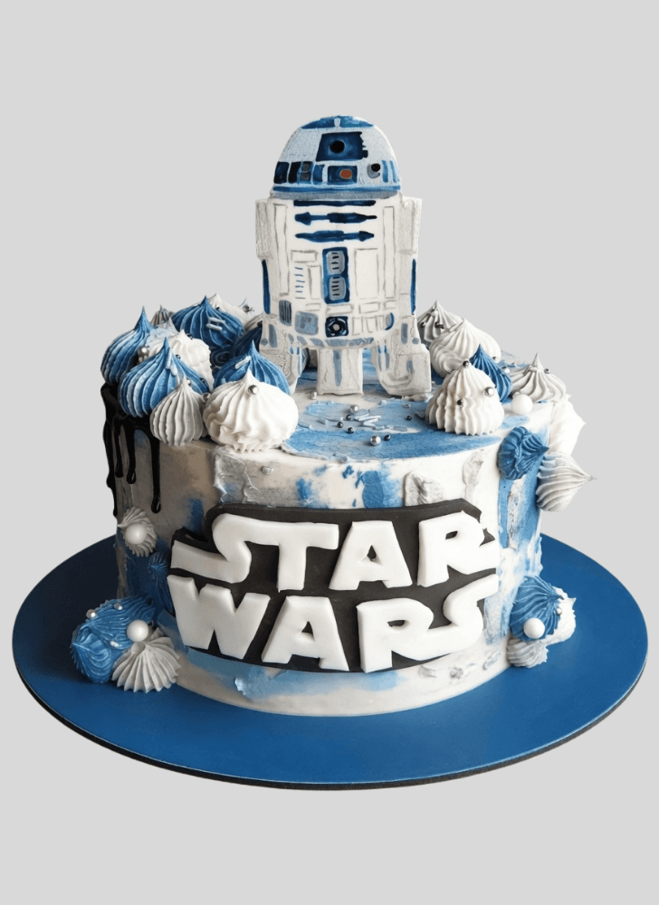 Splendid R2-D2 Cake