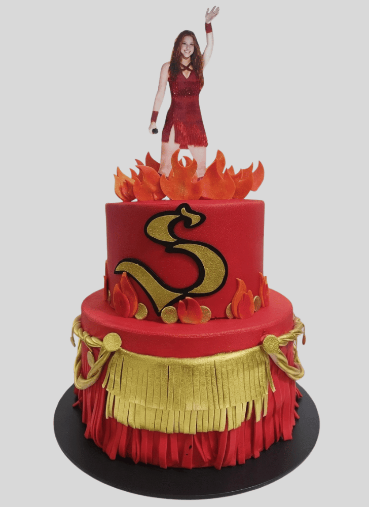 Alluring Shakira Cake