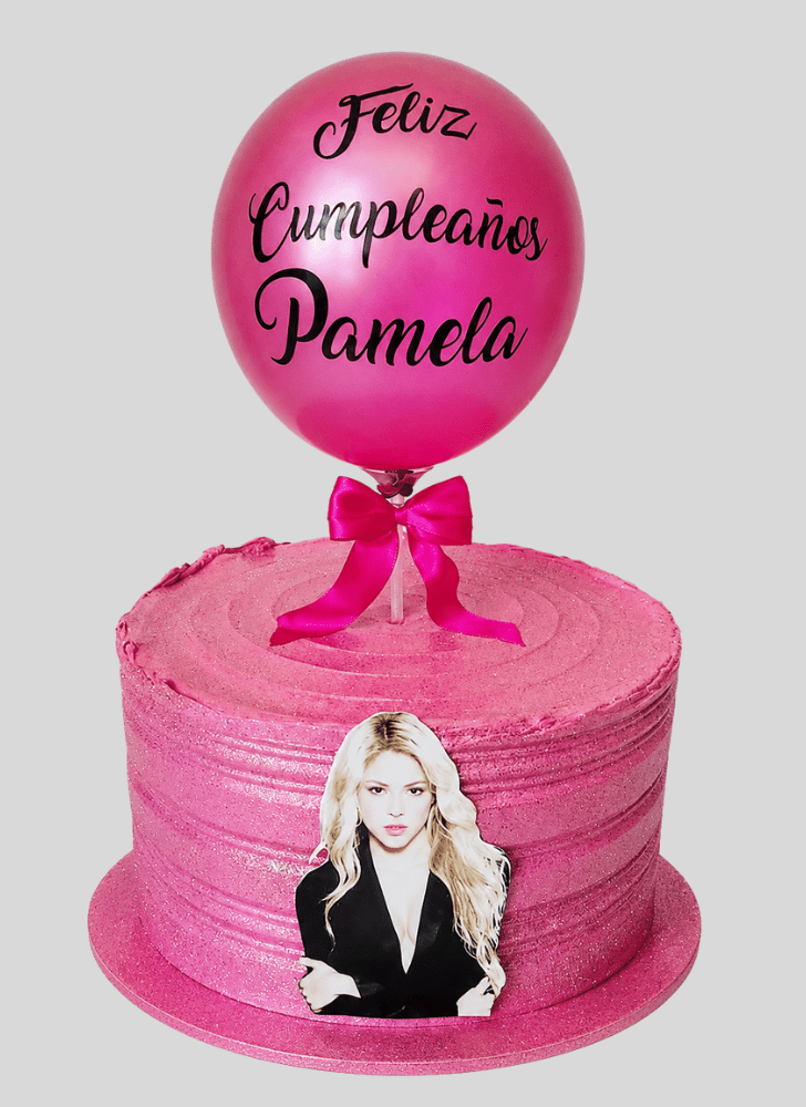 Cute Shakira Cake
