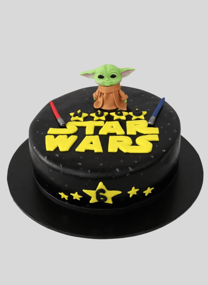 Fascinating Star Wars Cake