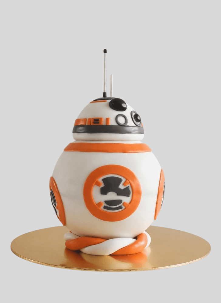 Adorable BB8 Cake