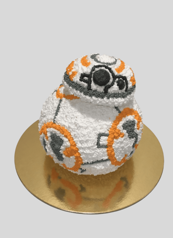 Delicate BB8 Cake