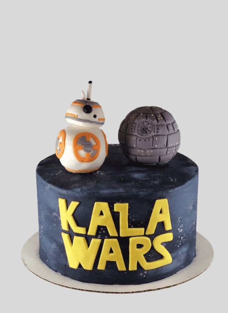 Excellent BB8 Cake