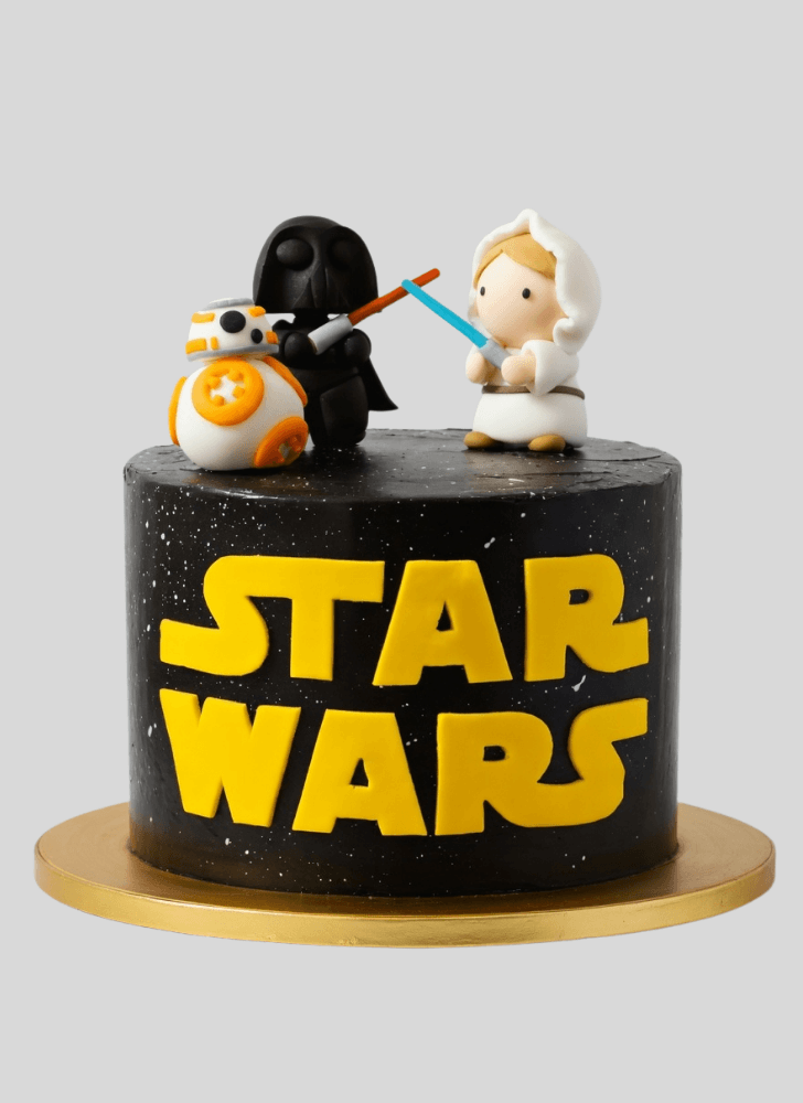 Stunning BB8 Cake