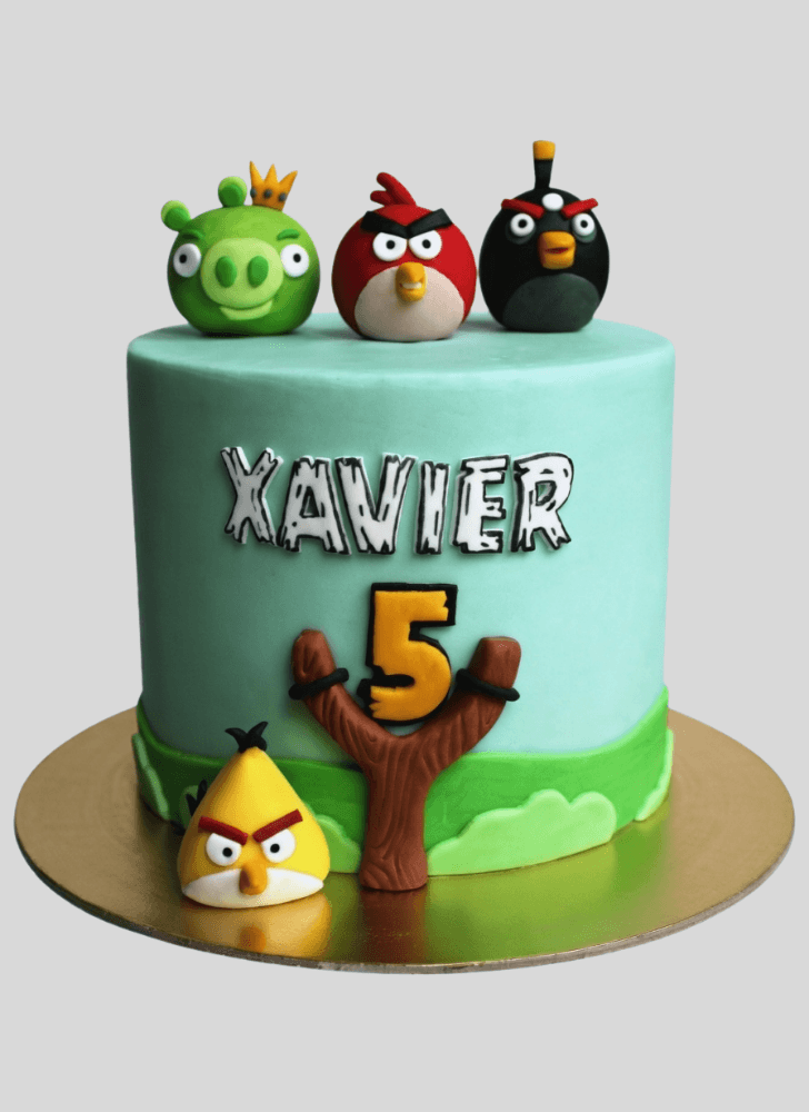 Admirable Angry Birds Cake Design