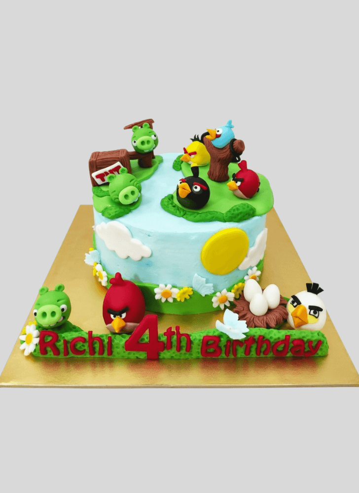 Excellent Angry Birds Cake