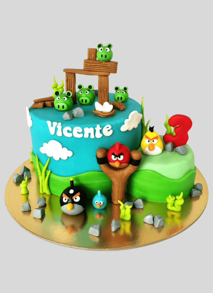 Pretty Angry Birds Cake