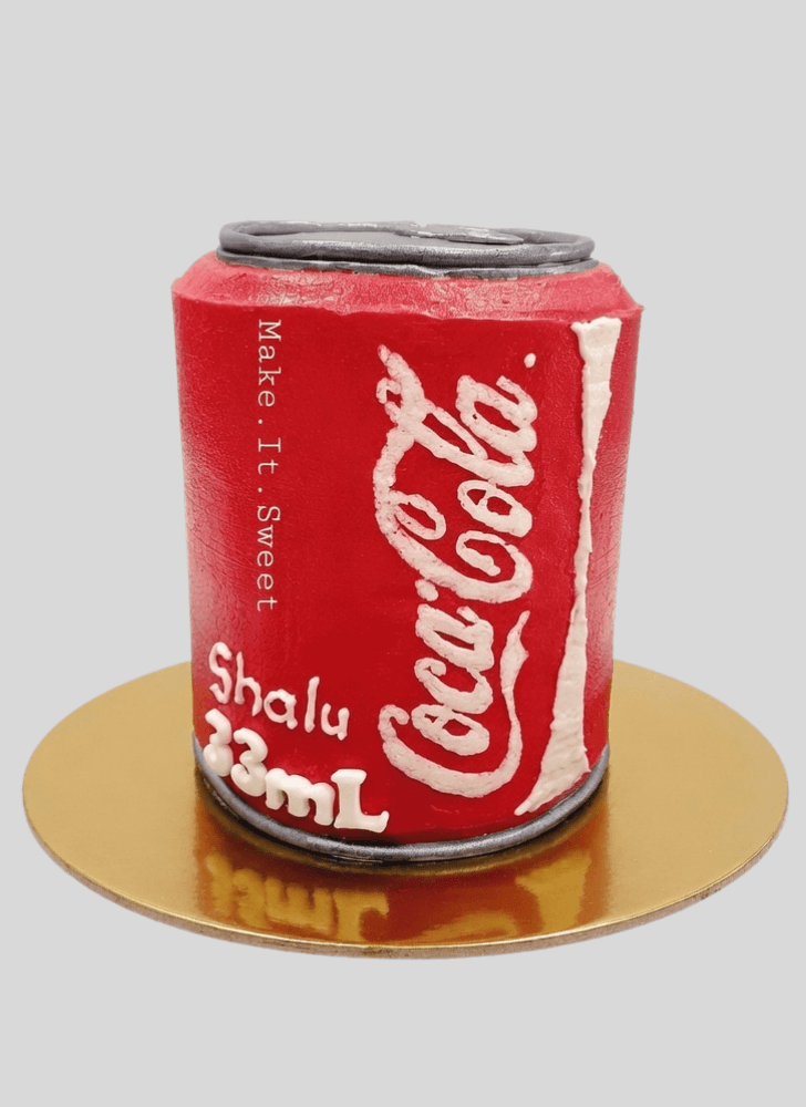 Beauteous Coca-Cola Cake