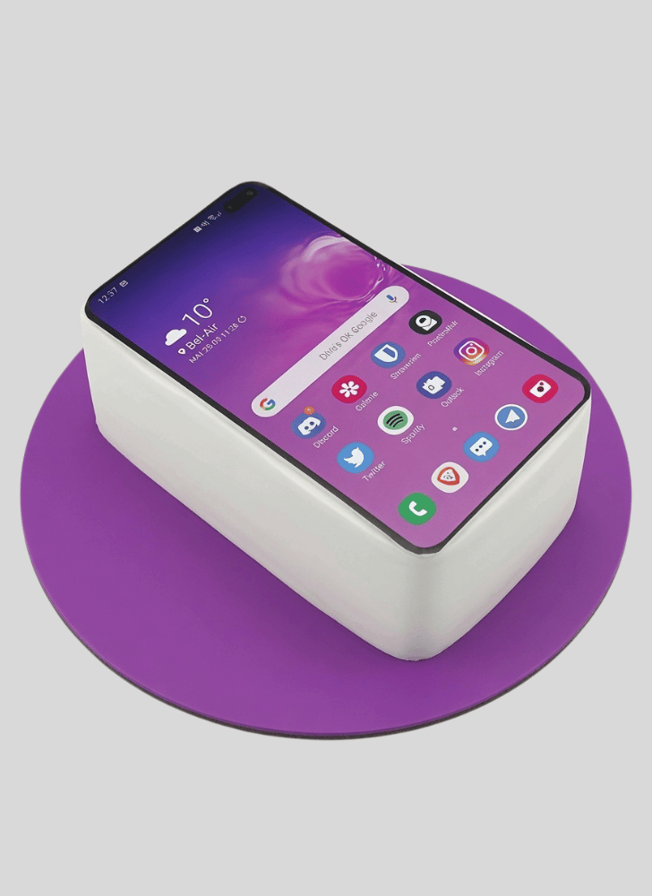 Captivating Samsung Cake