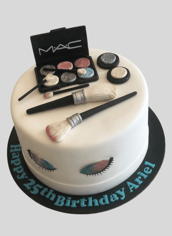 Grand MAC Cake