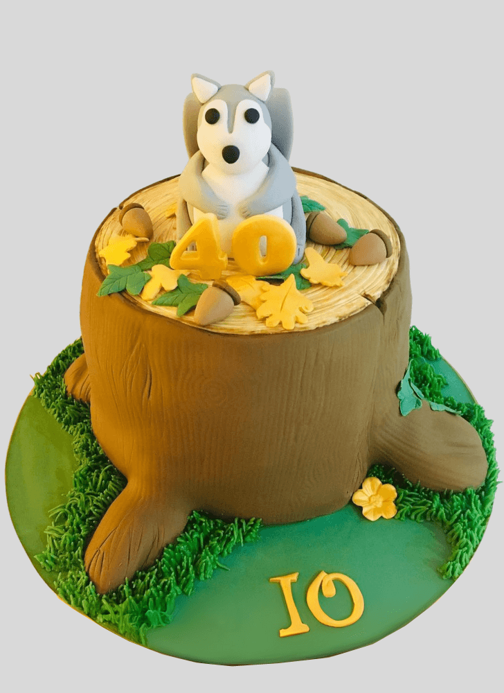 Captivating Squirrels Cake
