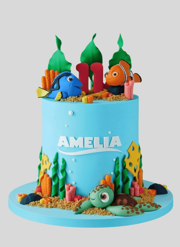 Cute Finding Nemo Cake