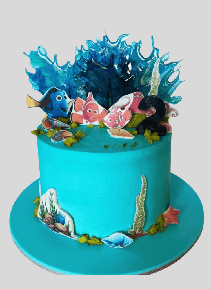 Dazzling Finding Nemo Cake