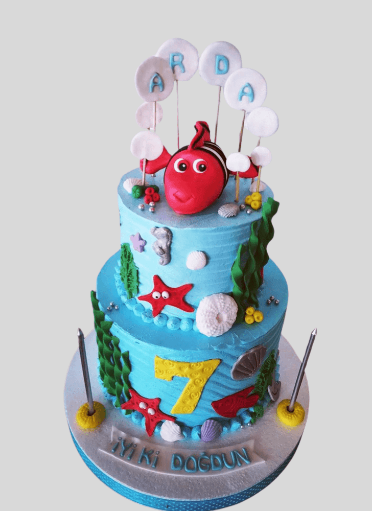 Stunning Finding Nemo Cake