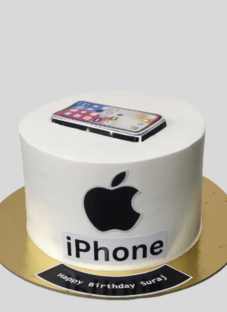 Ideal iPhone Cake