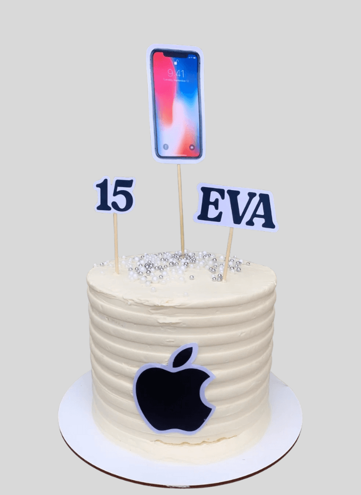 Nice iPhone Cake