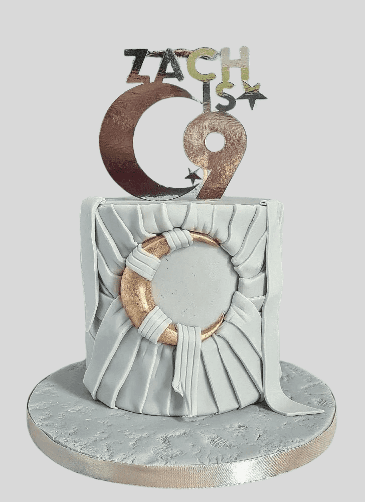 Dazzling Moon Knight Cake