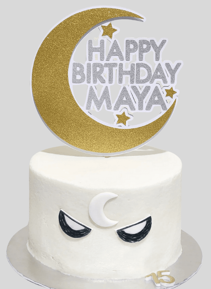 Delicate Moon Knight Cake