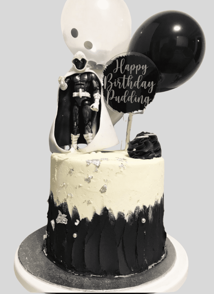 Resplendent Moon Knight Cake