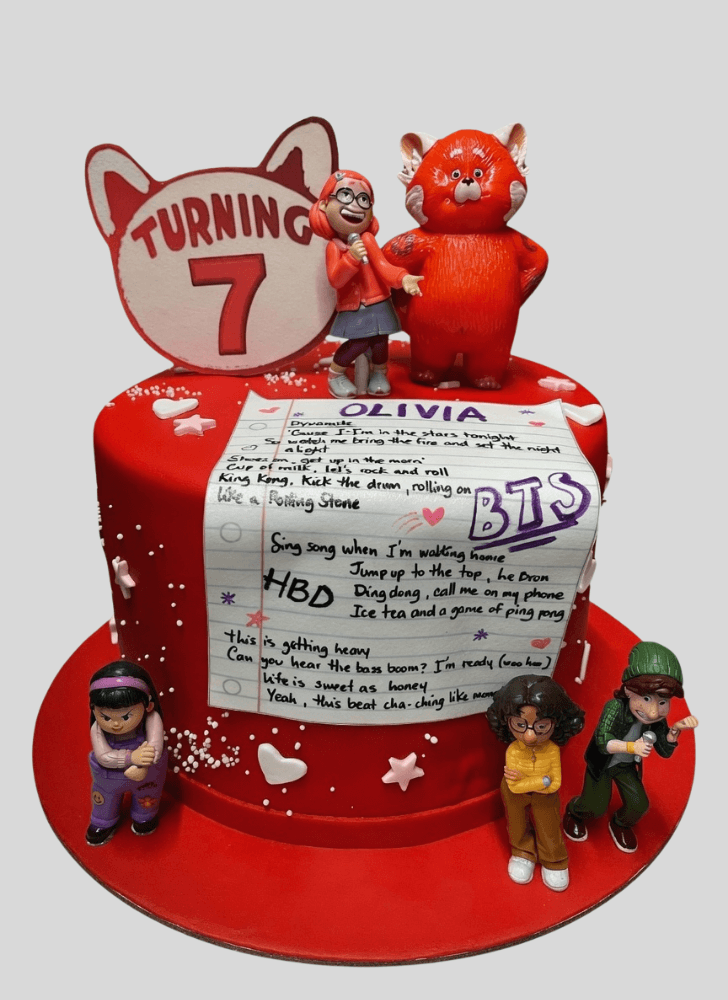 Grand Turning Red Cake