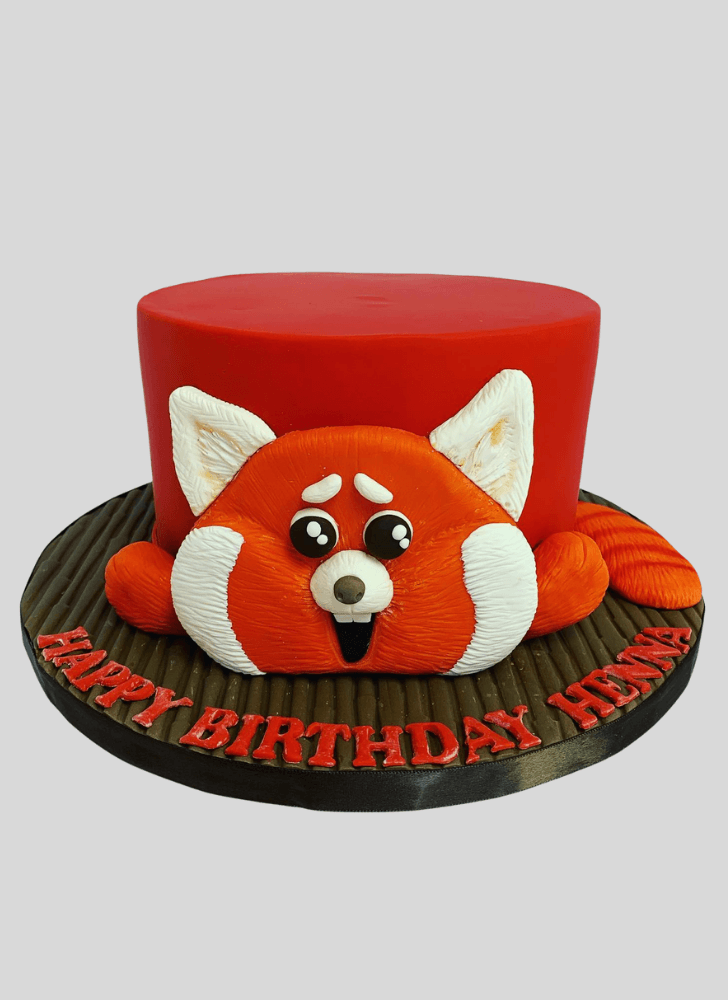 Resplendent Turning Red Cake