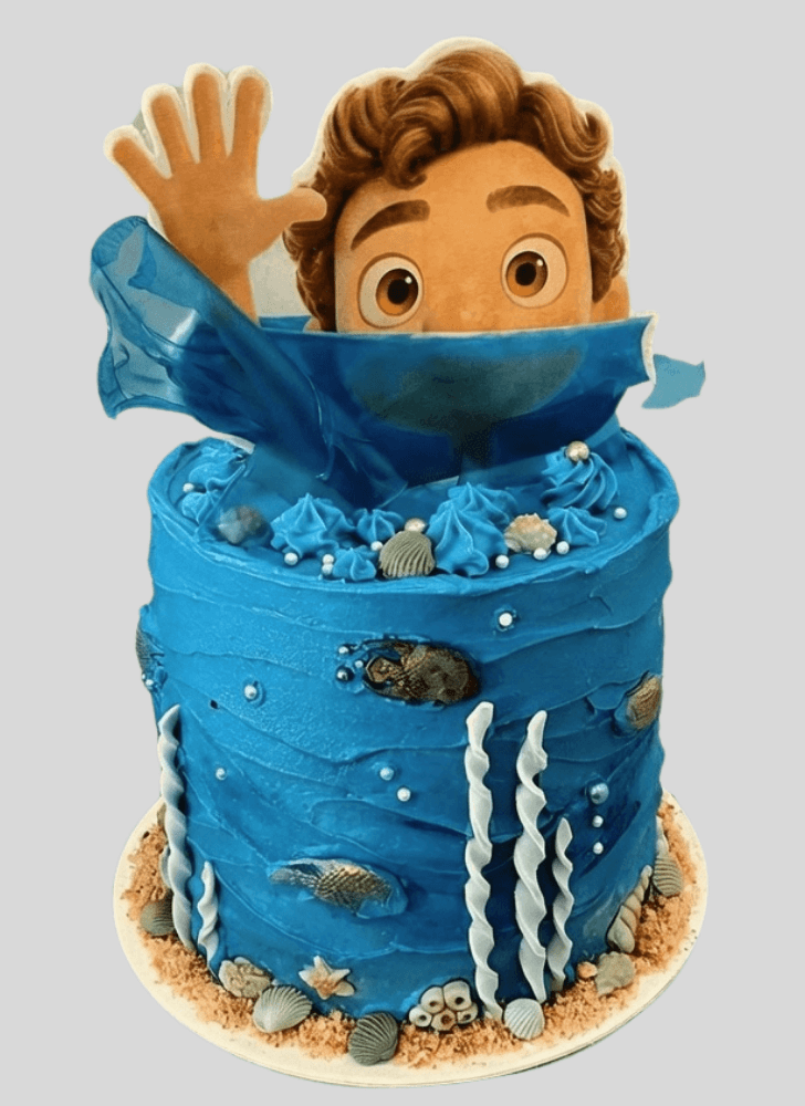 Alluring Luca Cake