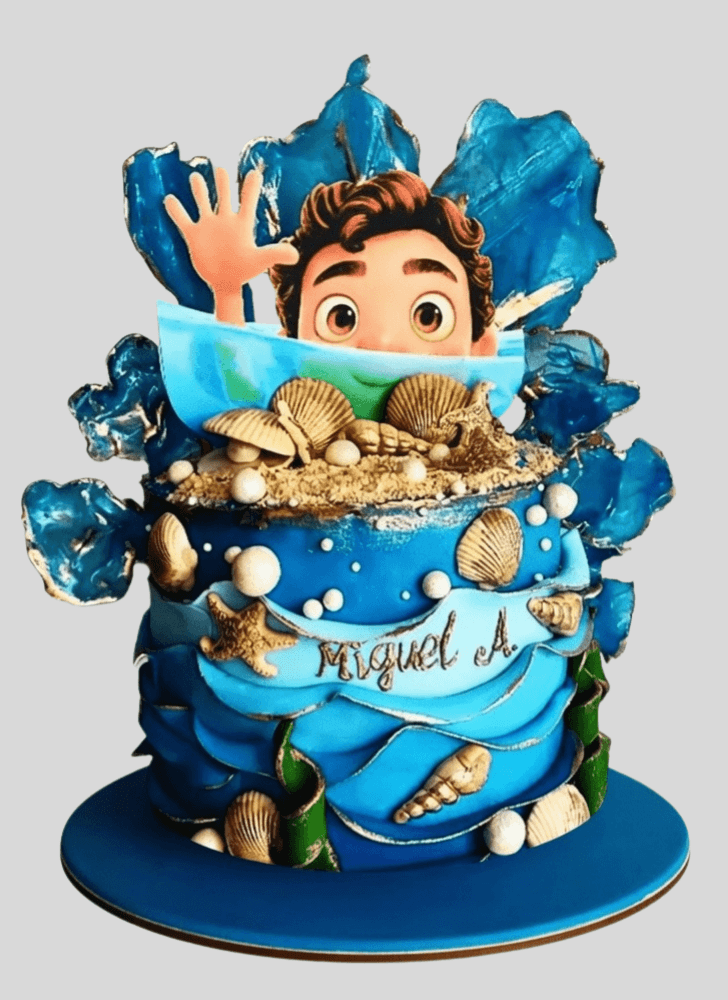 Angelic Luca Cake